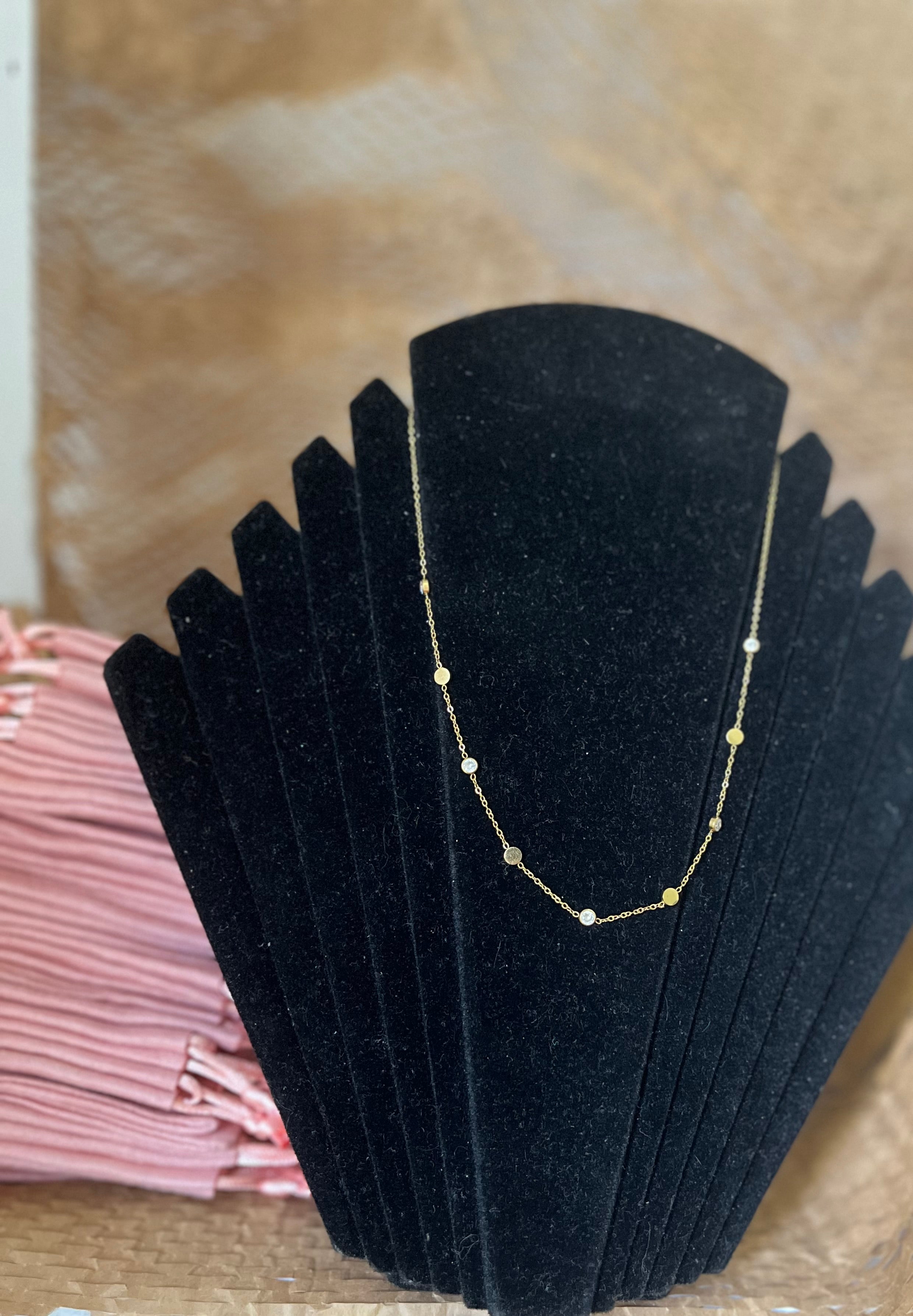 Collier Mia